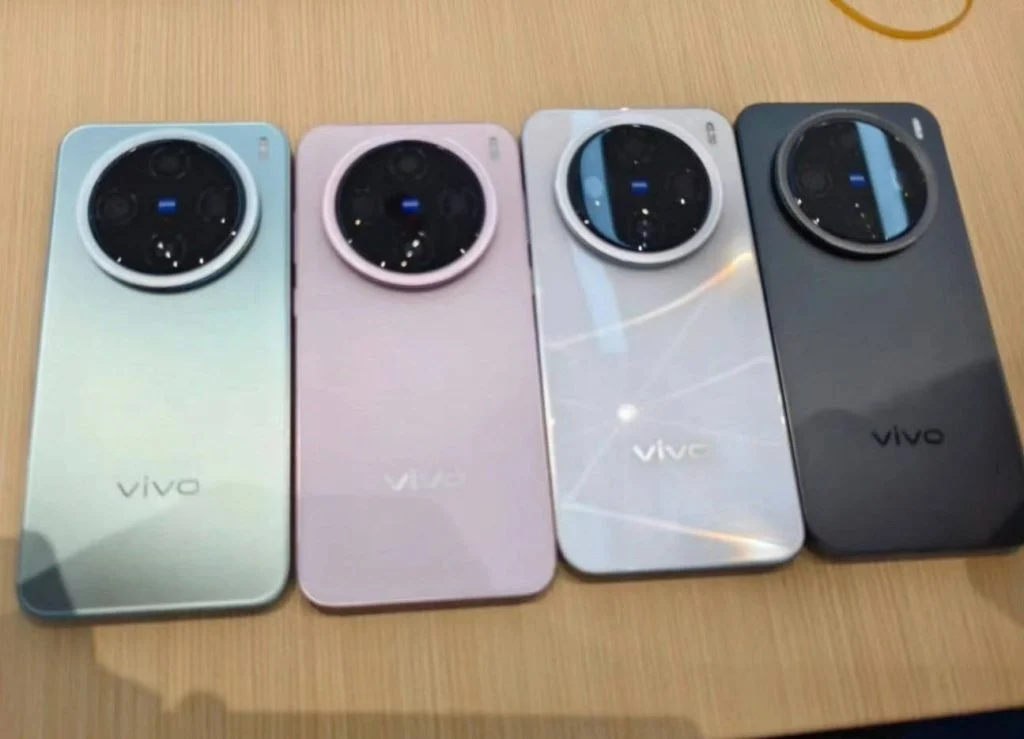 Differences Between Vivo X100 and X200